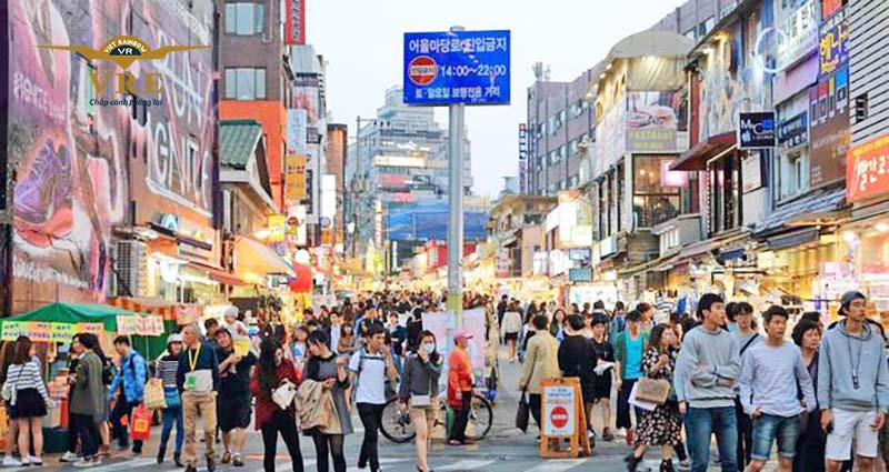 Con đường nổi tiếng dành cho học sinh thủ đô Seoul