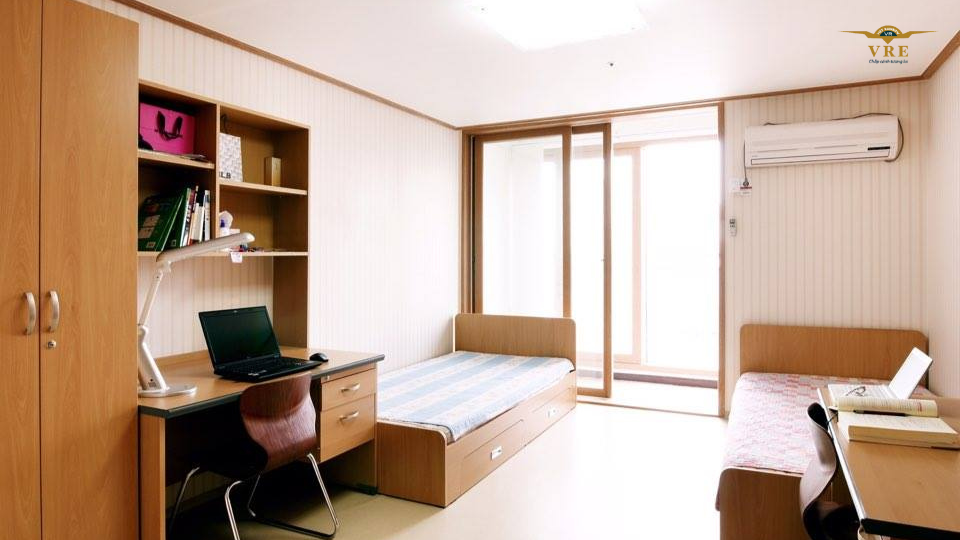 Vì sao nên ở ký túc xá 6 tháng đầu khi du học Hàn Quốc?